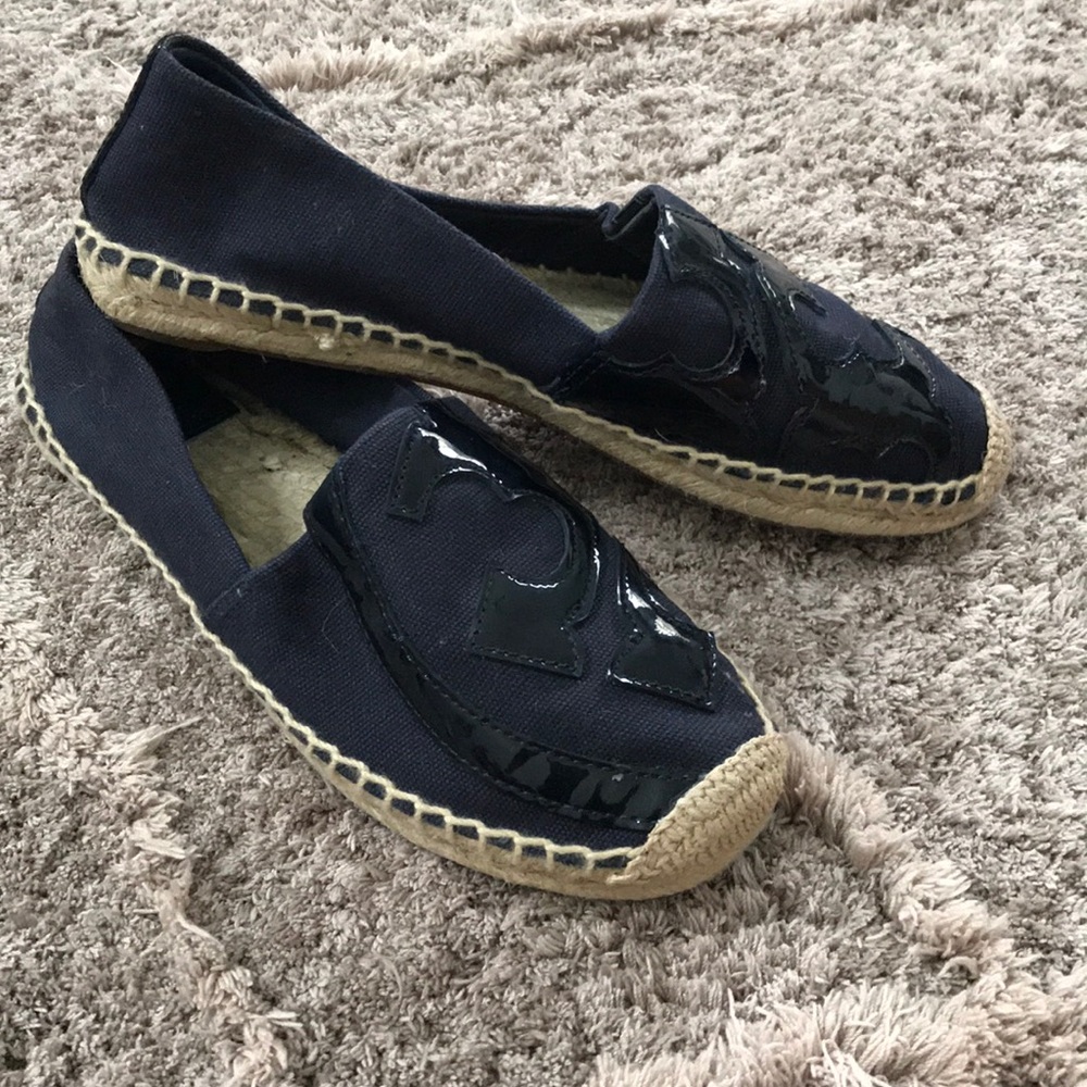 (NBW) Tory Burch Navy Logo Espadrilles